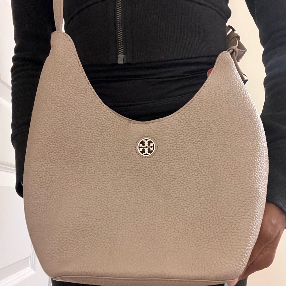Tory Burch Perry Small Hobo Bag